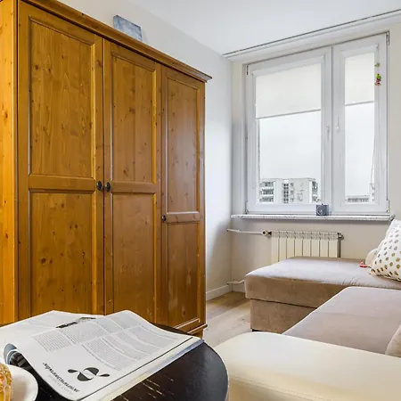 2 Bedroom Close To Metro Imielin Lägenhet Warszawa